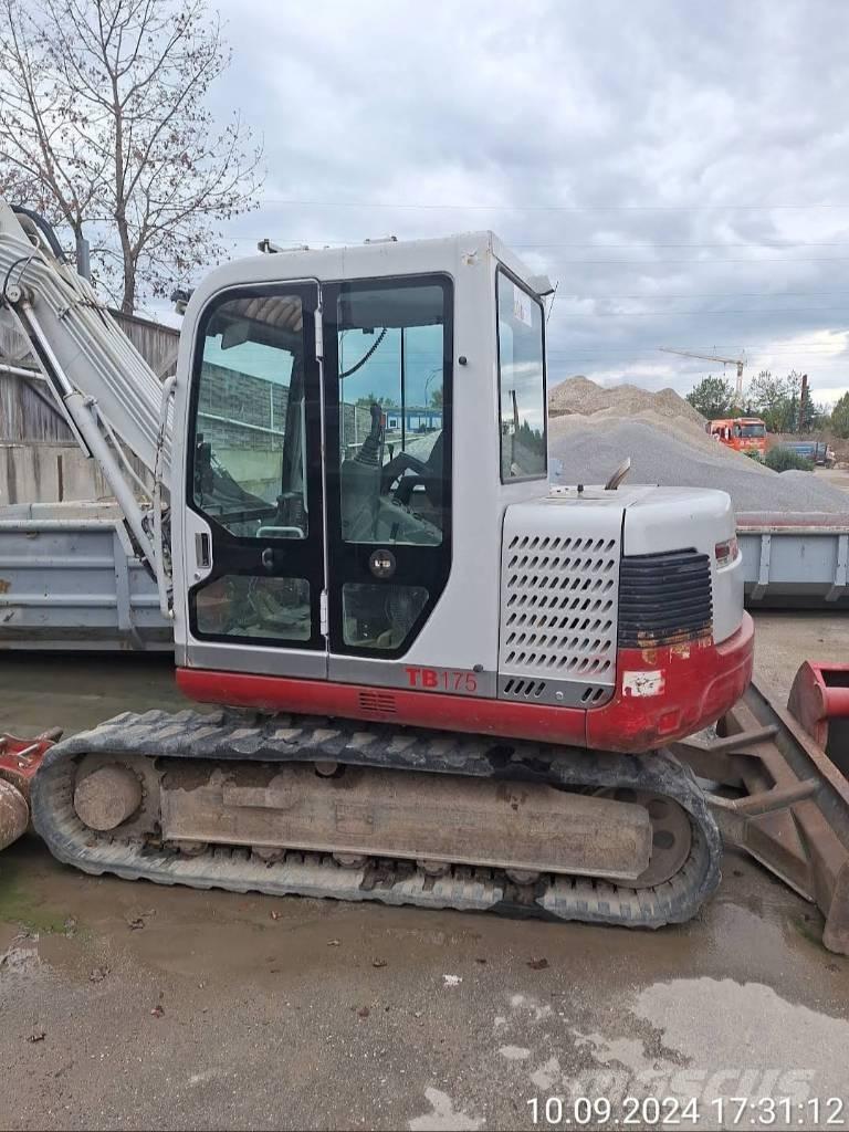 Takeuchi TB 175 Közepes (midi) kotrók 7 t - 12 t