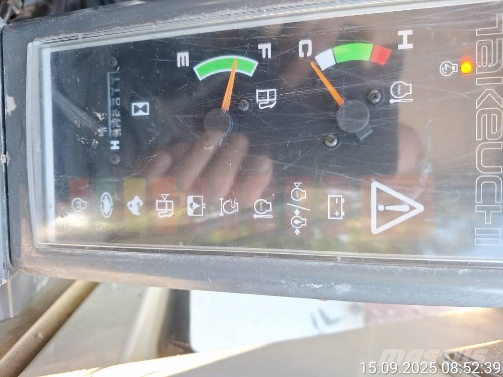 Takeuchi TB 175 Közepes (midi) kotrók 7 t - 12 t