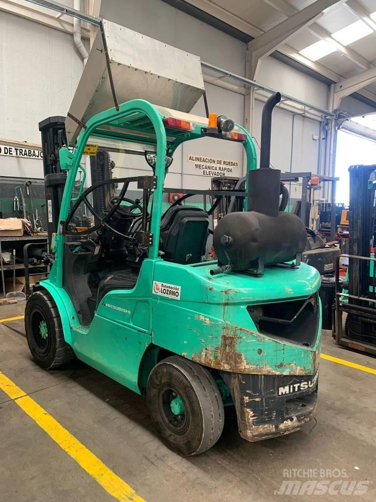 Mitsubishi FD35N Dízel targoncák