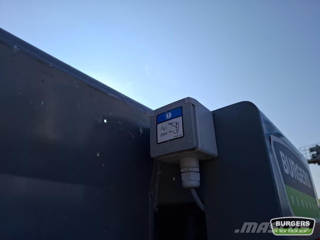 Niftylift 120TE Pótkocsira szerelt emelők és állványok