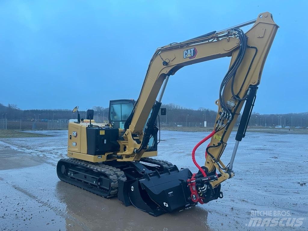 CAT 308 Közepes (midi) kotrók 7 t - 12 t