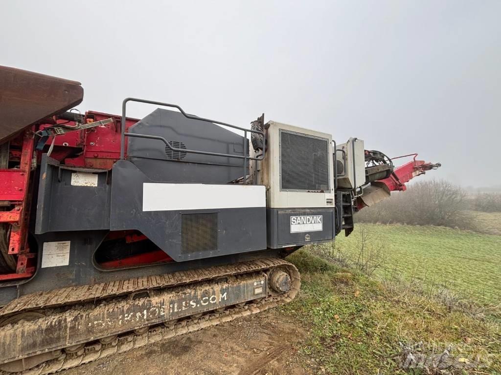 Sandvik QJ 241 Mobil törőgépek