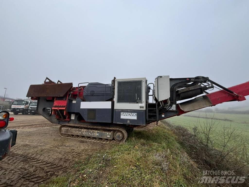 Sandvik QJ 241 Mobil törőgépek