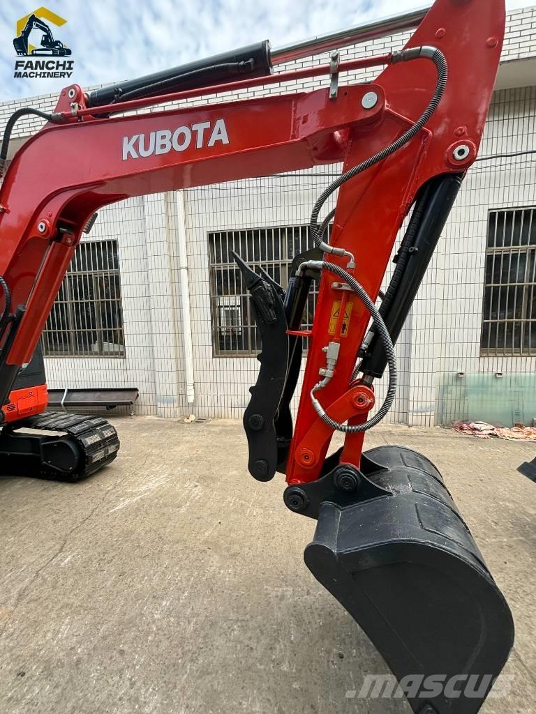 Kubota U 55 Mini kotrók < 7t