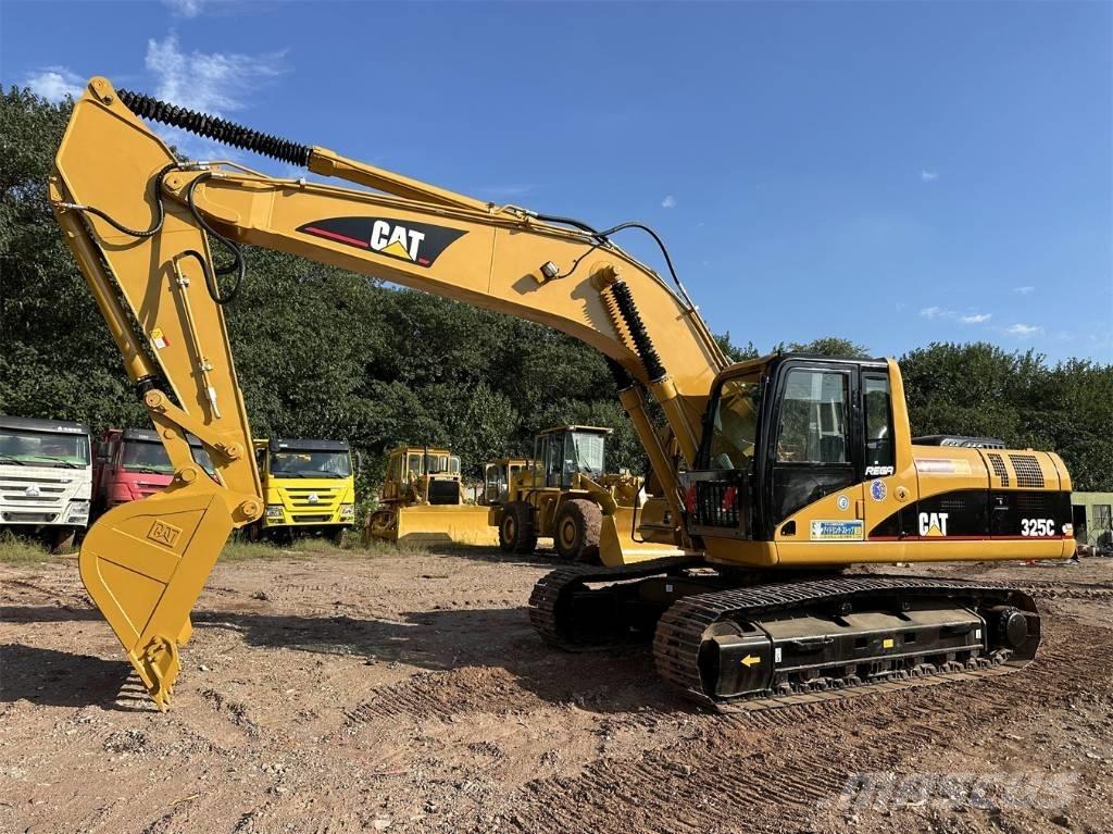 CAT 325C Lánctalpas kotrók