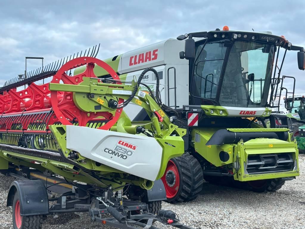 CLAAS Lexion 8900 TT Kombájnok