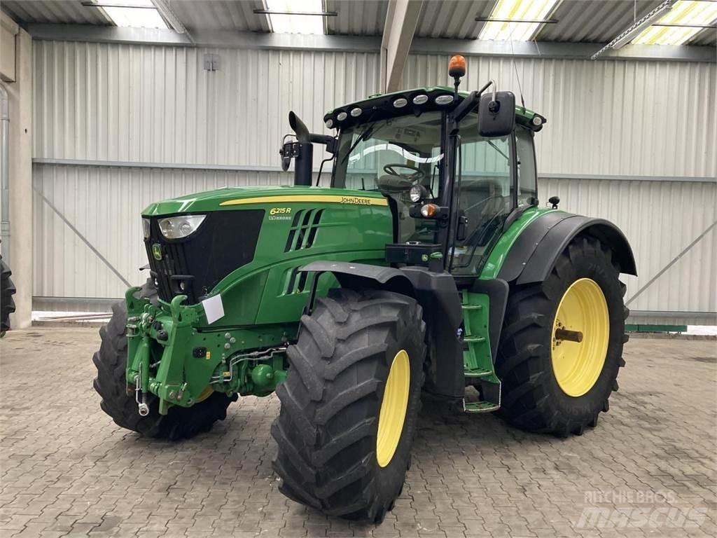 John Deere 6215R Traktorok