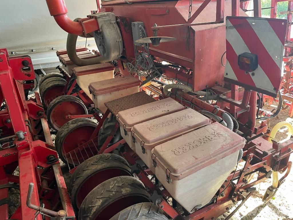  Becher AEROMAT 8Z Precíziós vetőgépek