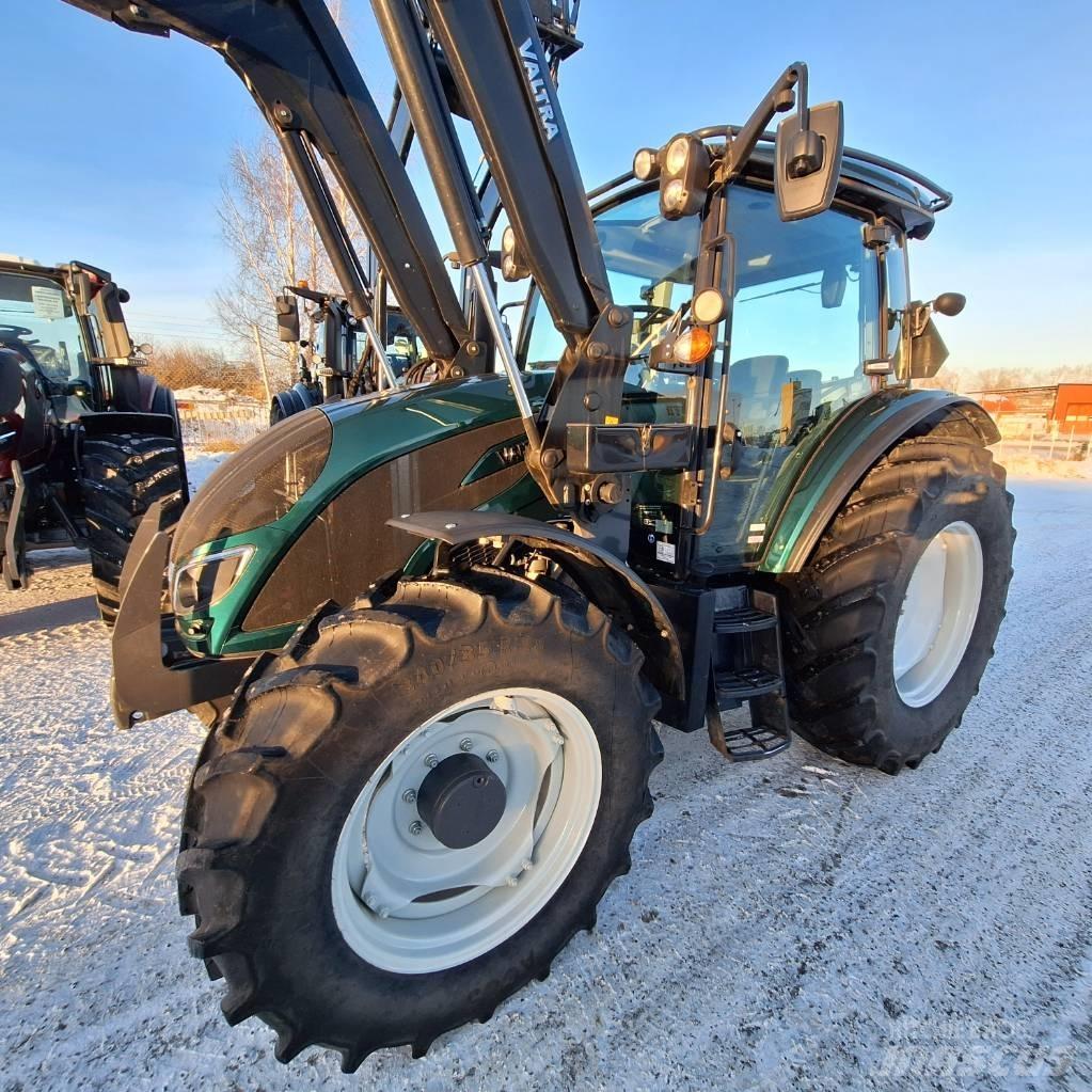 Valtra A114 MH4+L Traktorok
