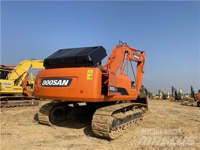 Doosan DH 300 Lánctalpas kotrók