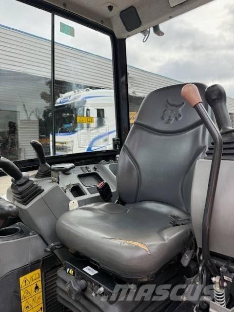 Bobcat E 35z Mini kotrók < 7t