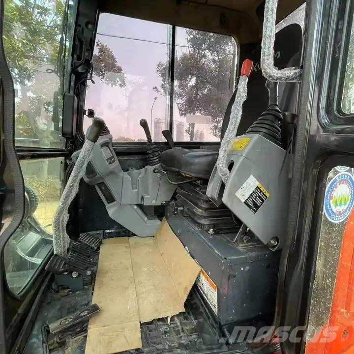 Kubota KX165-5 Mini kotrók < 7t