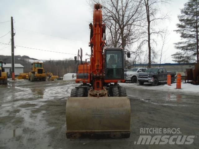 Doosan DX 140 W-3 Gumikerekes kotrók