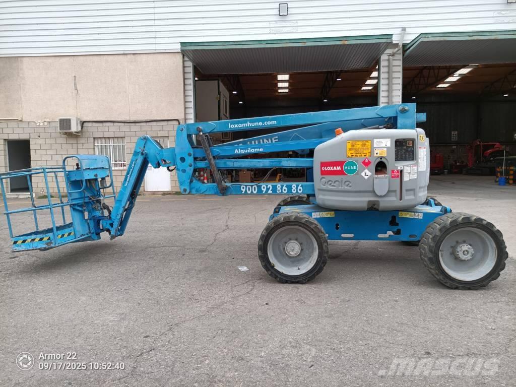 Genie Z 45/25 J RT Karos emelők