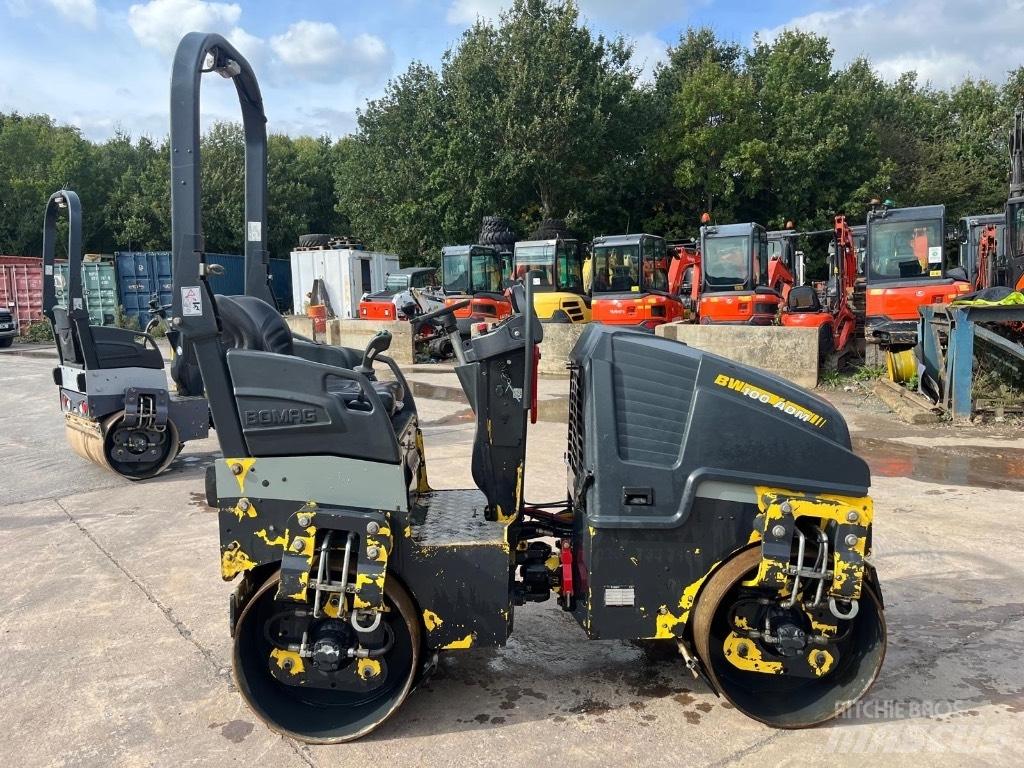 Bomag BW 100 AD M-5 Ikerdobos hengerek