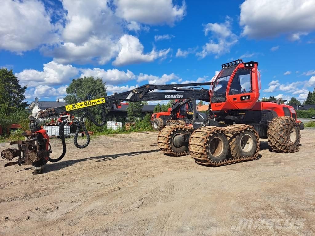 Komatsu 931 Betakarítók