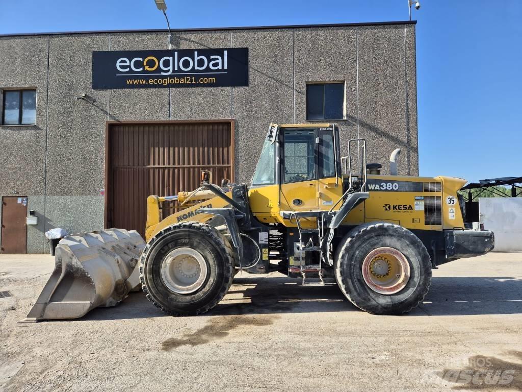 Komatsu WA 380-6 Gumikerekes homlokrakodók