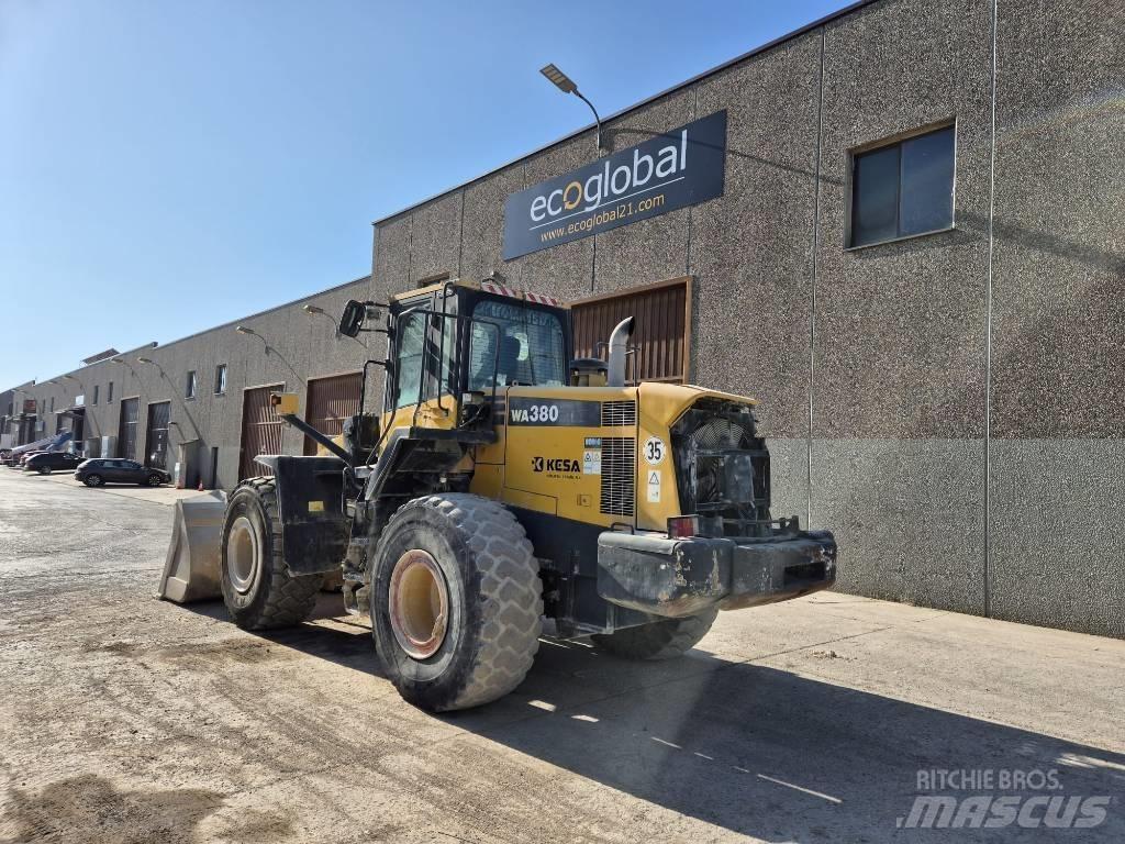 Komatsu WA 380-6 Gumikerekes homlokrakodók