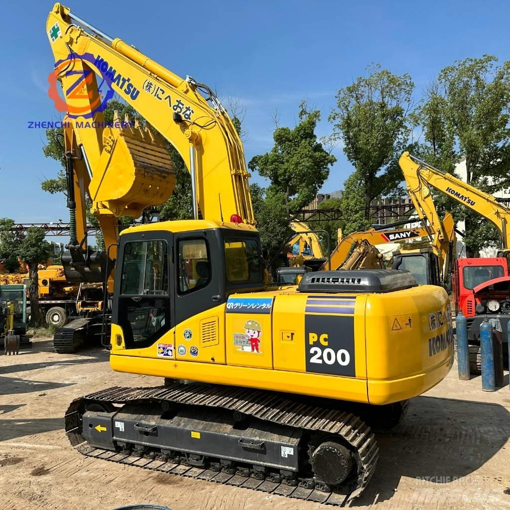 Komatsu PC 200 Lánctalpas kotrók