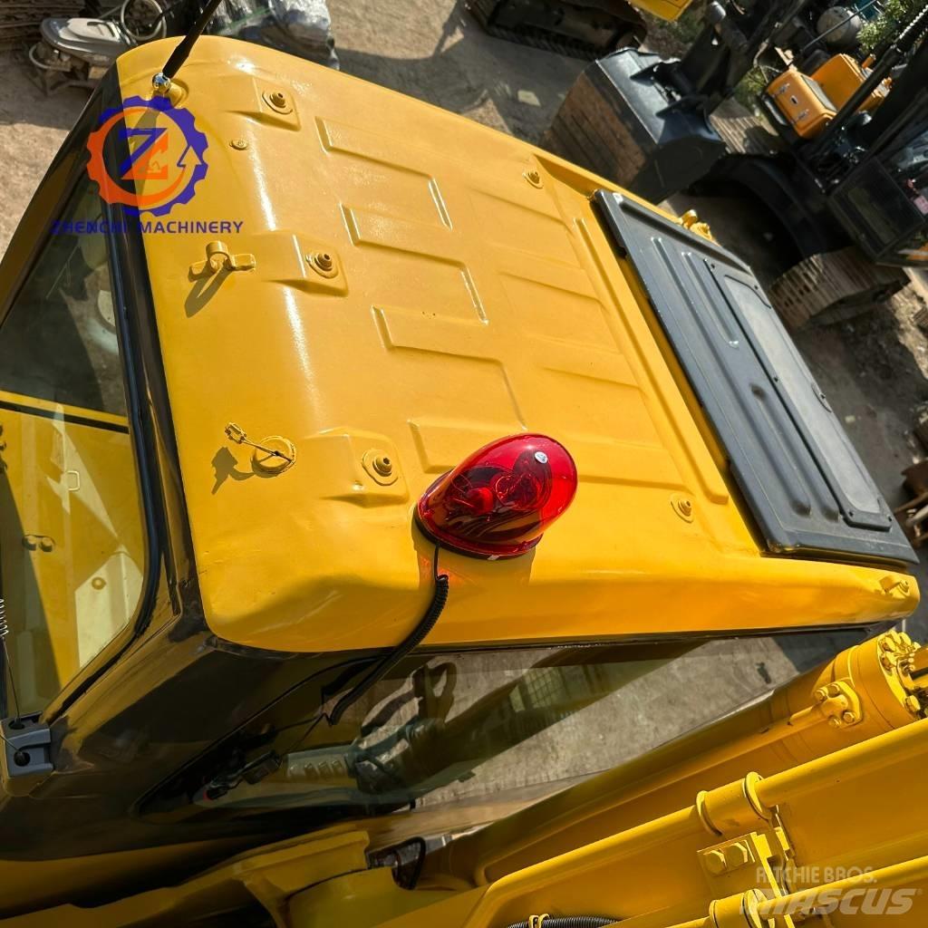 Komatsu PC 200 Lánctalpas kotrók