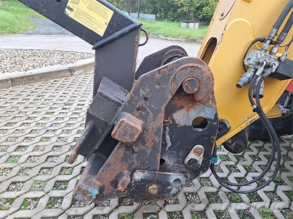 CAT TH 407 AG 4X4 Egyéb