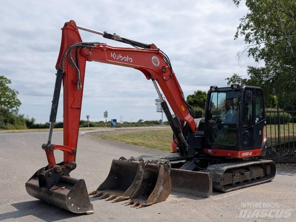 Kubota KX 080-4 Közepes (midi) kotrók 7 t - 12 t