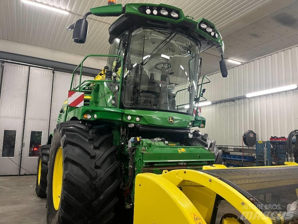 John Deere 8300i Önjáró szecskázók