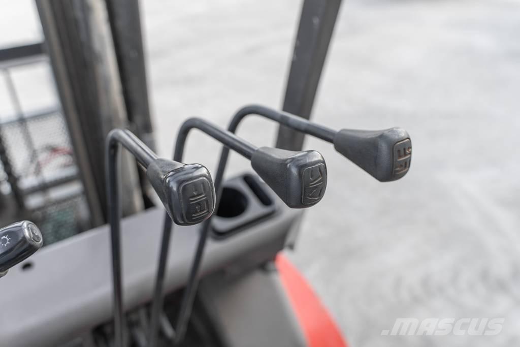 Manitou ME 425 Elektromos targoncák