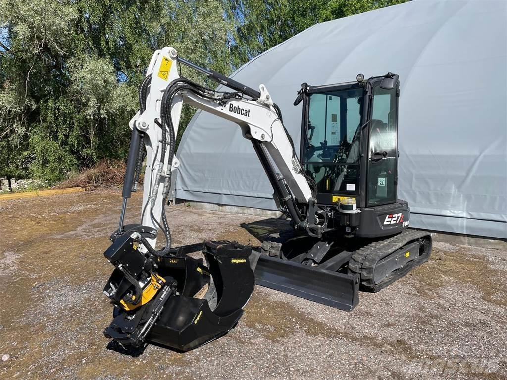 Bobcat E27Z Mini kotrók < 7t