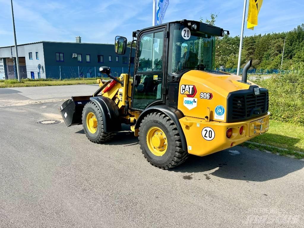 CAT 906 NG Gumikerekes homlokrakodók