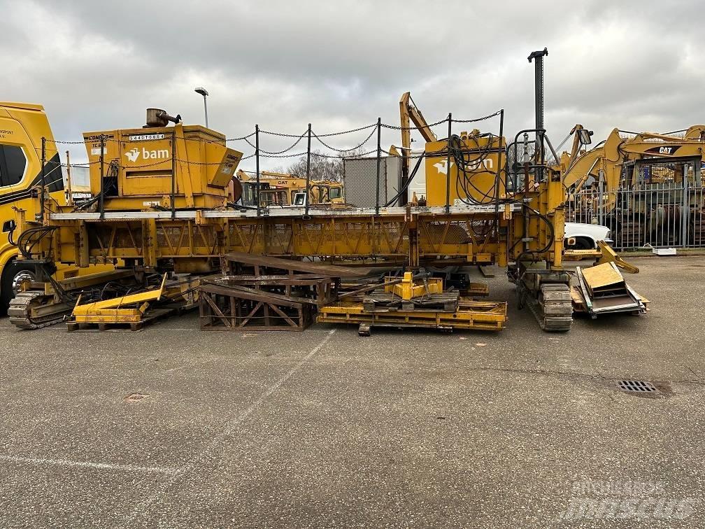 Gomaco TC 600 Beton terítőgépek