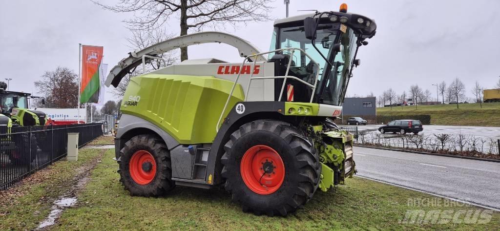 CLAAS Jaguar 940 Önjáró szecskázók