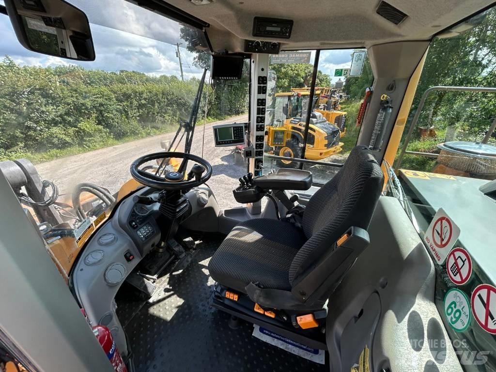 Volvo L 150 H Gumikerekes homlokrakodók