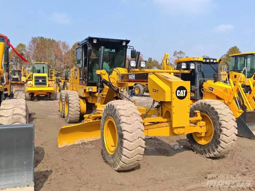 CAT 140 H Gréderek