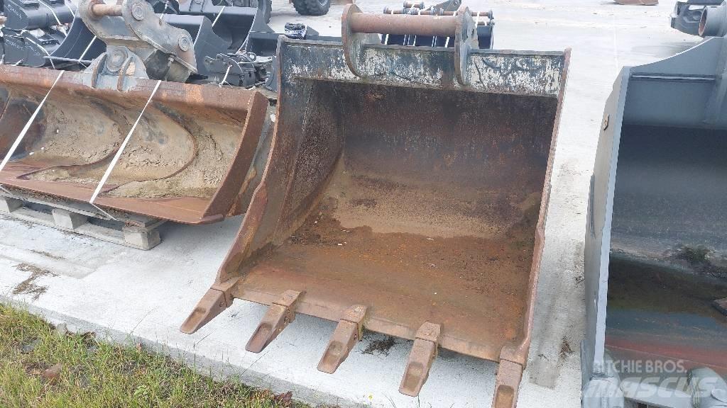 Komatsu PW160-8 Gumikerekes kotrók