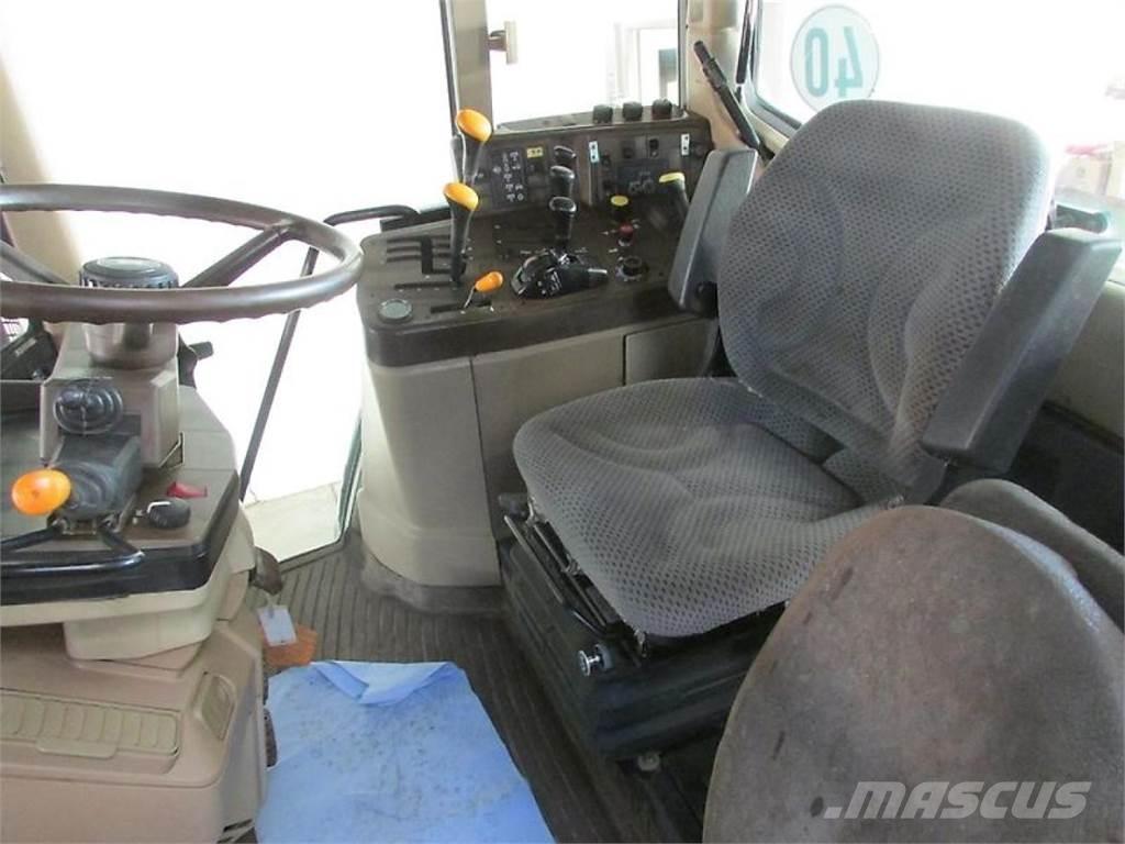 John Deere 6310 Traktorok