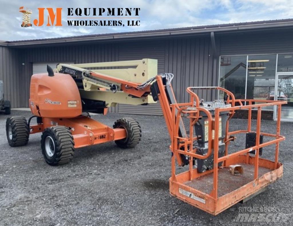 JLG 450 AJ Karos emelők