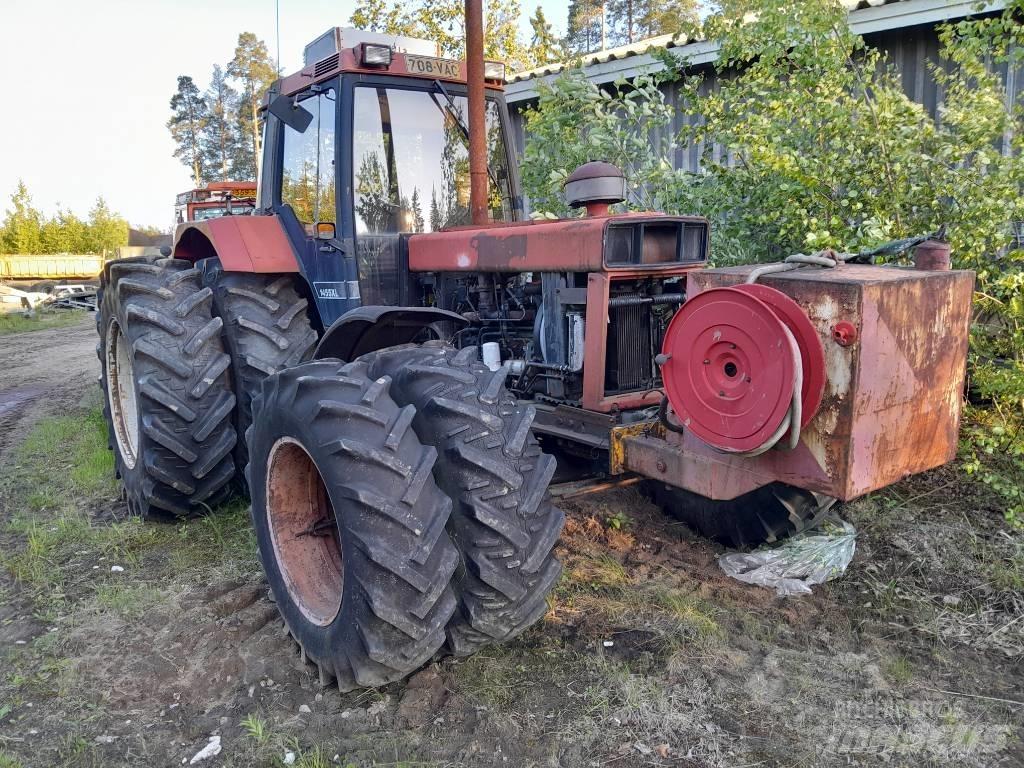 CASE 1455 Traktorok