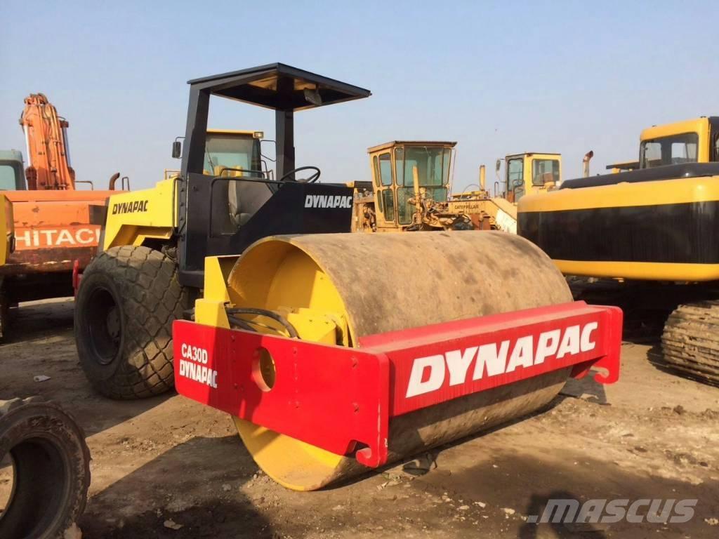 Dynapac CA 30 D Egydobos hengerek