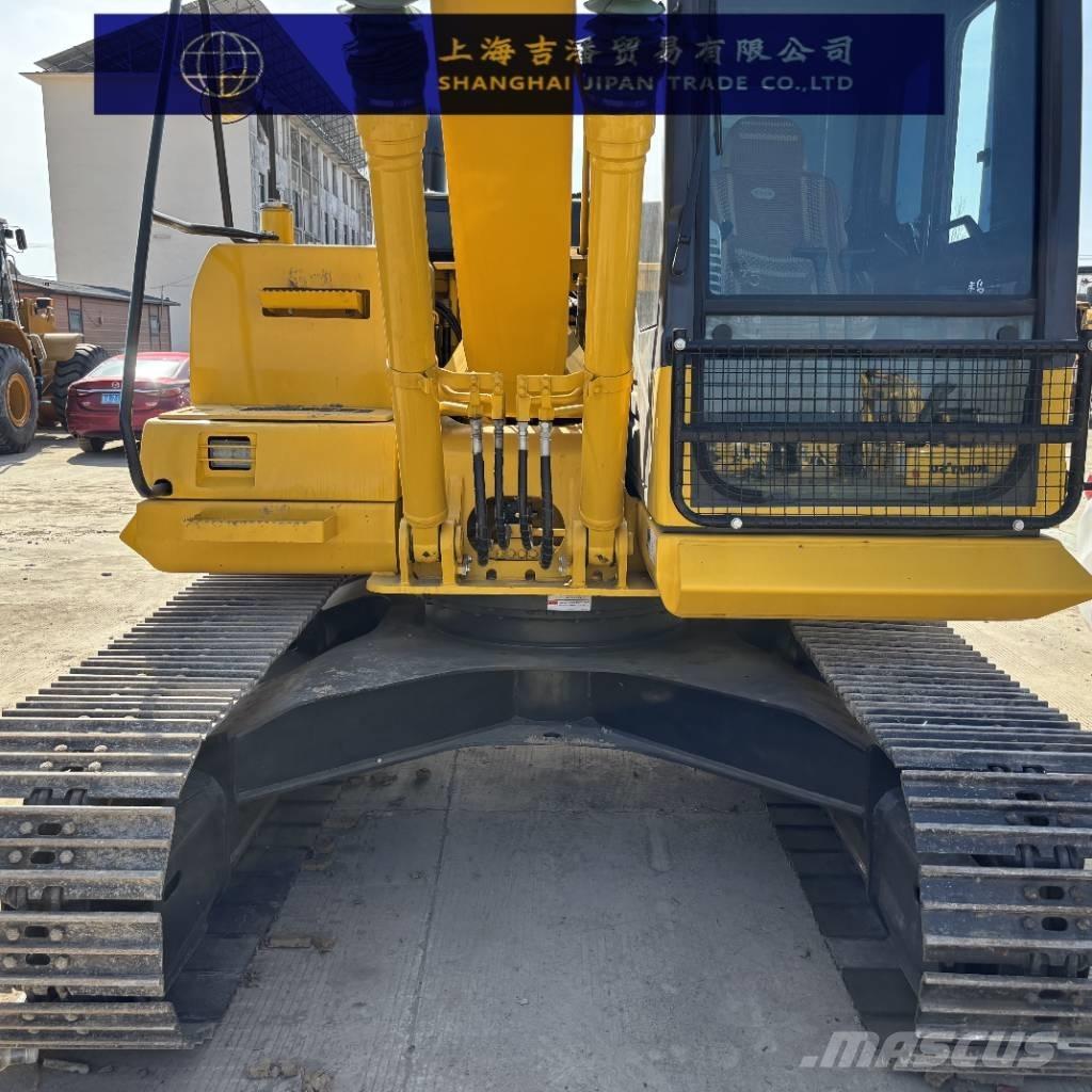 Komatsu PC 130 Közepes (midi) kotrók 7 t - 12 t