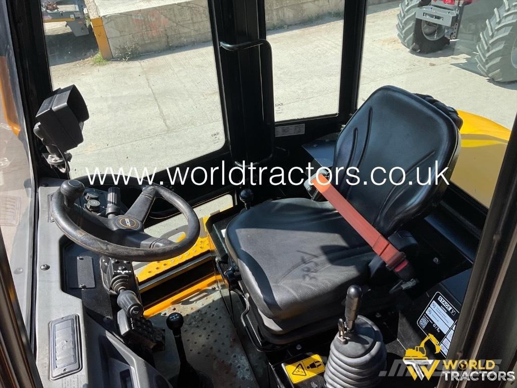 JCB 6 T Mezei dömperek