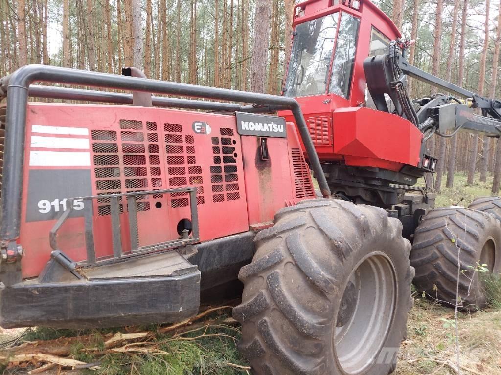 Komatsu 911.5 Betakarítók
