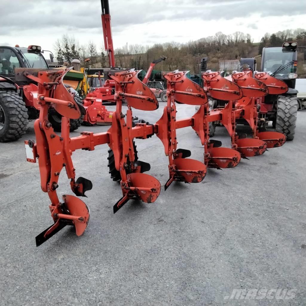 Kuhn MM121 6T Váltvaforgató ekék