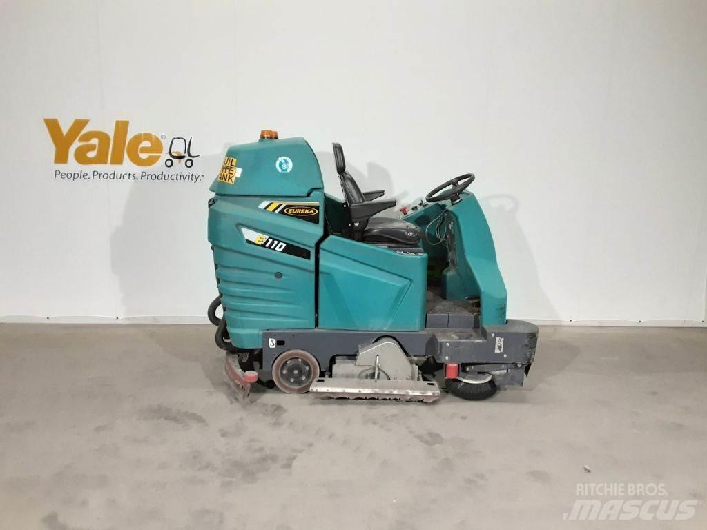 Eureka E110R ECO Beltéri takarító gépek