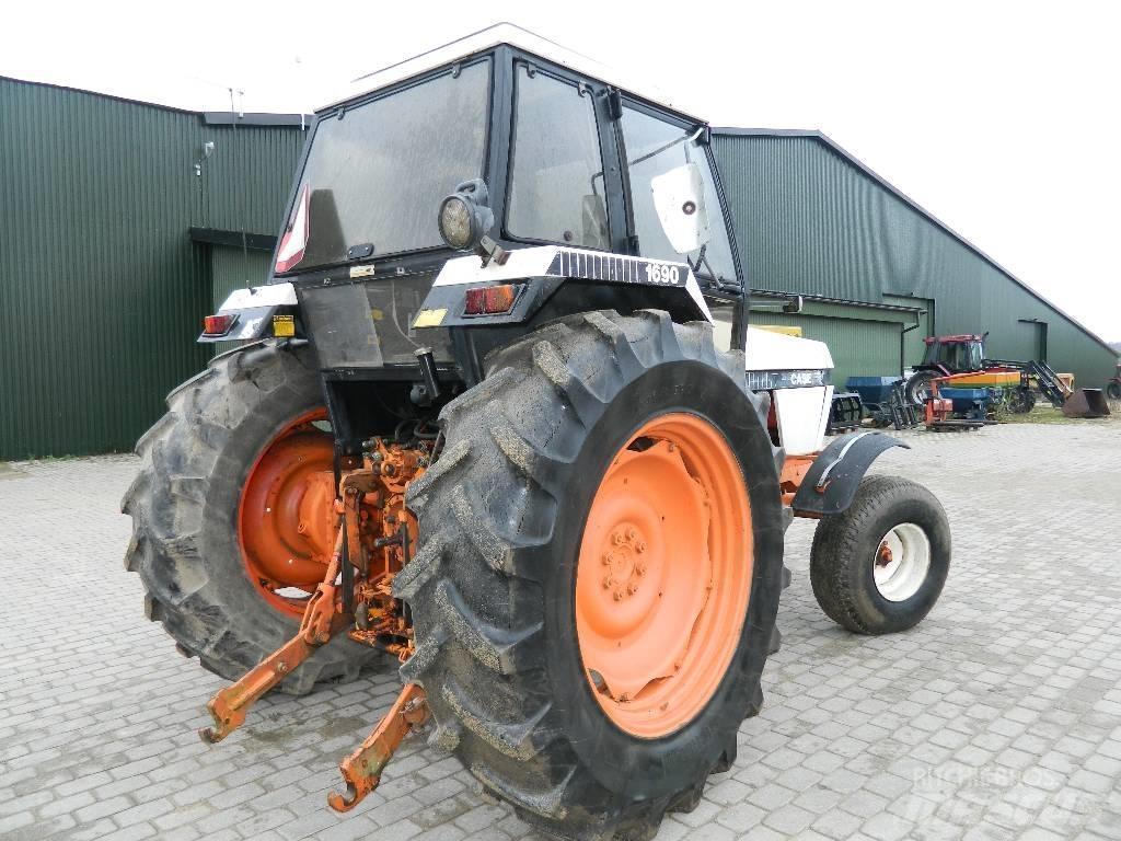 Case IH 1690 Traktorok