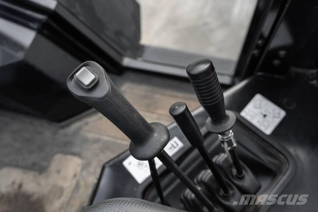 Manitou M 30-4 Dízel targoncák