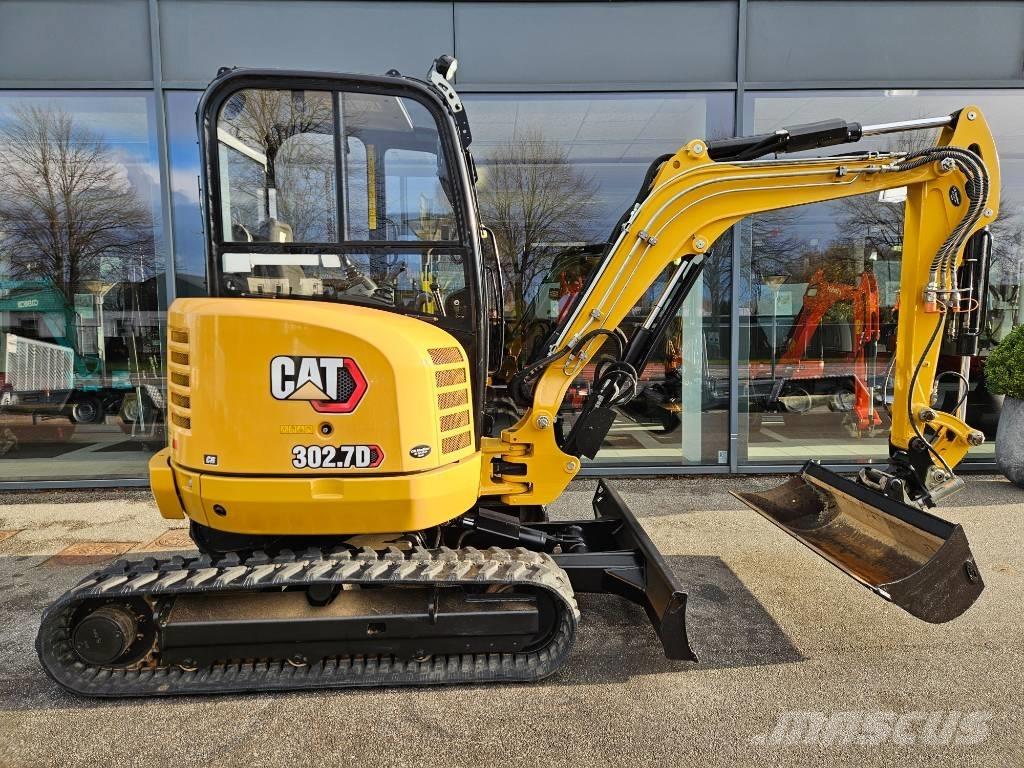 CAT 302.7 CR Mini kotrók < 7t