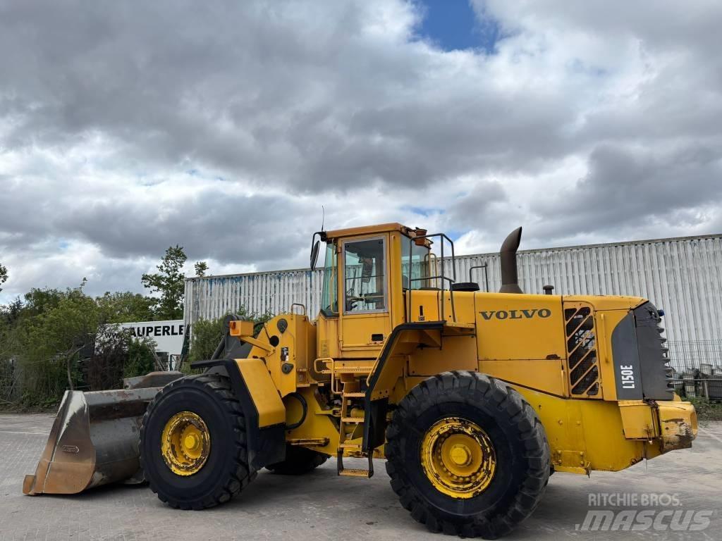 Volvo L 150 E Gumikerekes homlokrakodók