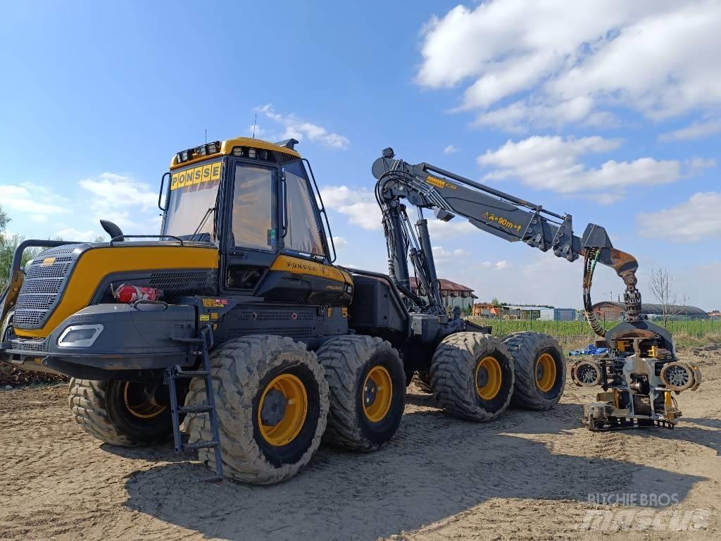 Ponsse Bear 8W Betakarítók