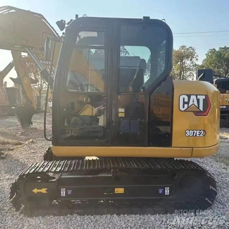 CAT 307E2 Lánctalpas kotrók